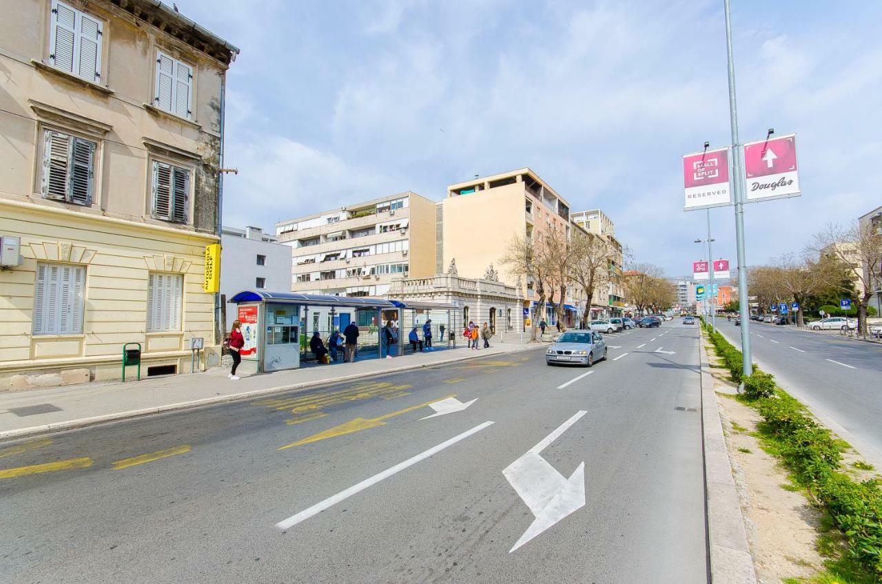 Super amazing apartments Split Bagian luar foto